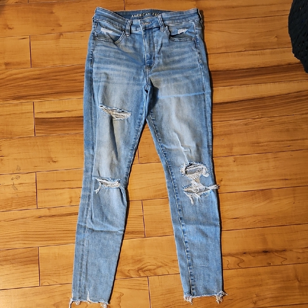 AEO Distressed Blue Jeans